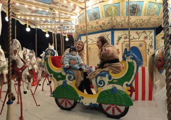 Babbo Natale al Villaggio dei Mercatini tirolesi Piazza XX Settembre a Modena
